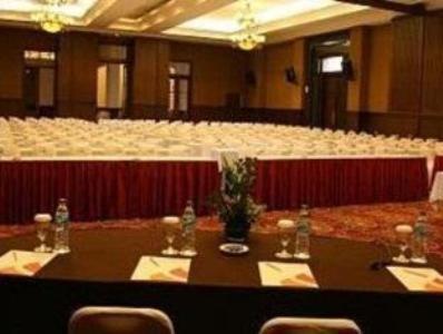 Semarak International Hotell Medan Exteriör bild